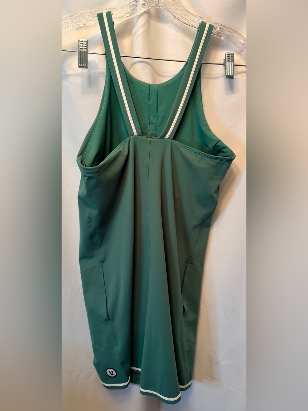 Vuori Women’s Medium Volley Dress Bright Green Pockets Logo #VW604 Tennis Casual - Picture 7 of 10